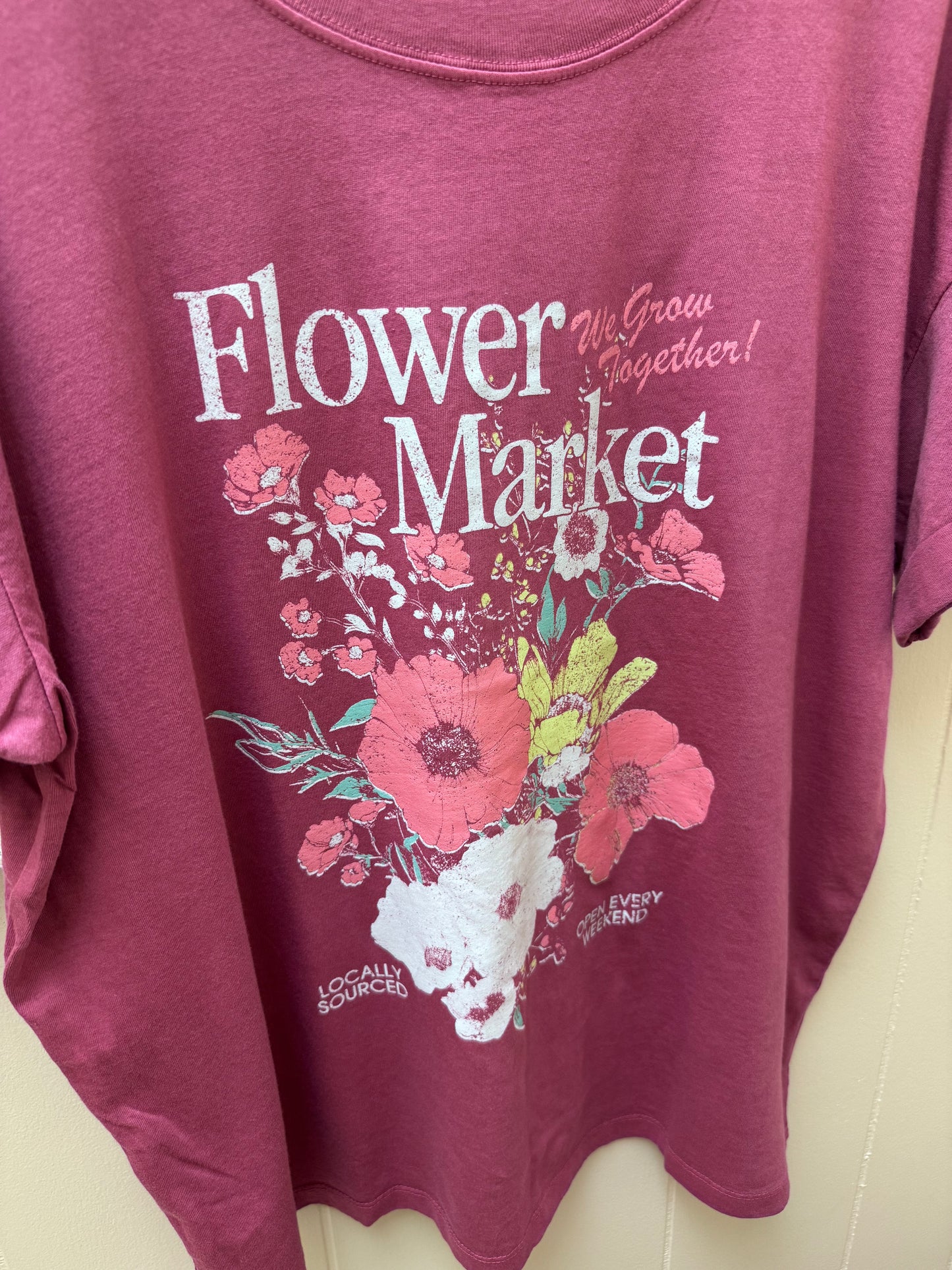 Flower Market Boyfriend Tee