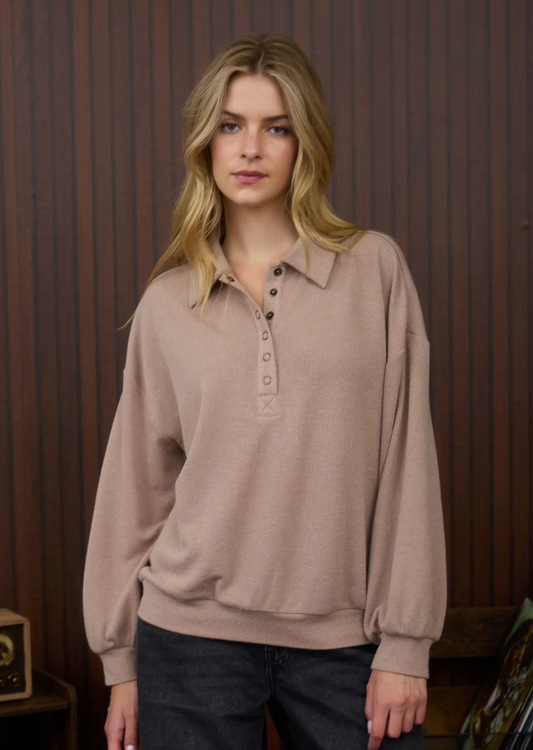 Lightweight Collared Pullover