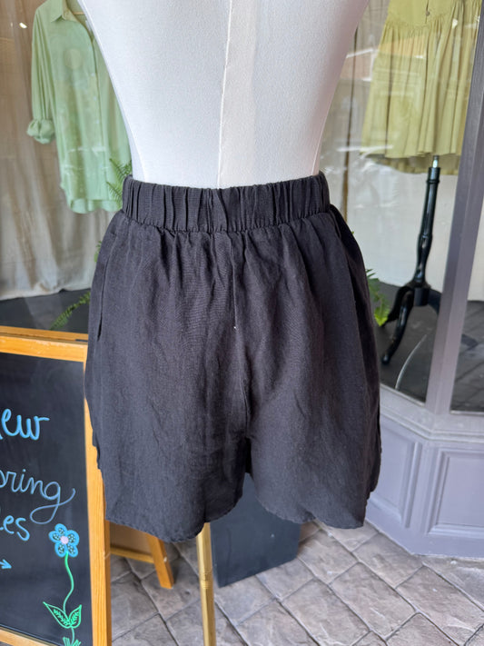 Tahlia Linen Shorts