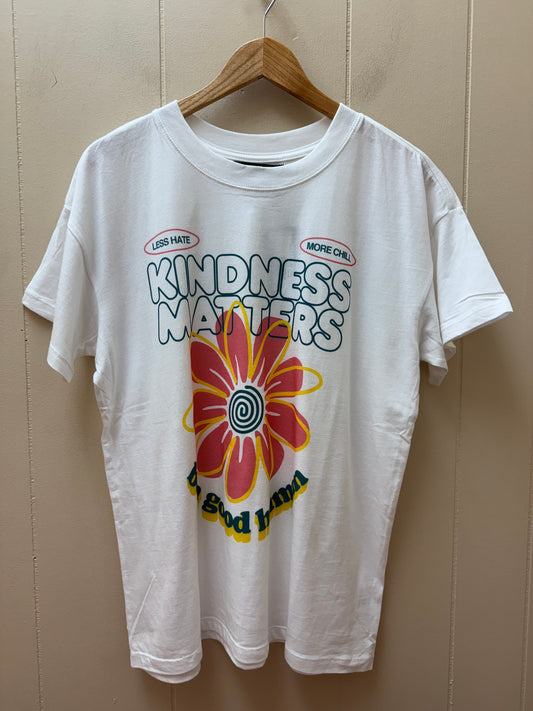 Kindness Matters Boyfriend Tee